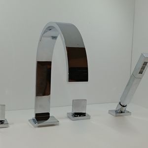 Sade Double Handle Deck Mounted Roman Tub Faucet F